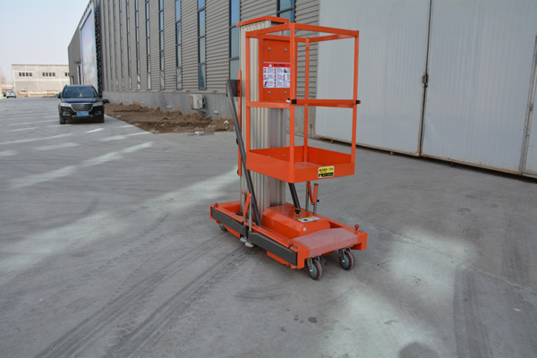 鋁合金升降機 (4) 鋁合金升降機 (4)